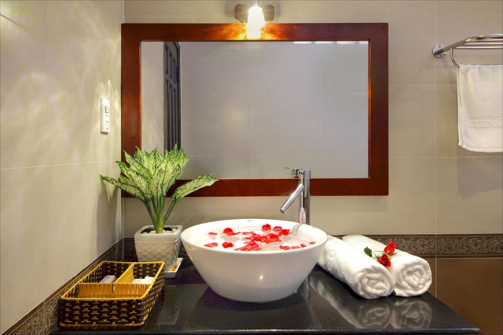 Eden Homestay Hội An Buitenkant foto